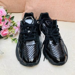 Adidas Black Falcon